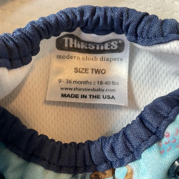 2 Thirsties swim diapers size 2 (9-36 month | 18-40 lbs) - Picture 2 of 12